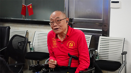 人文学院2025年春季学期书记思政第一课 以人文精神引领教育科技软件产品研发